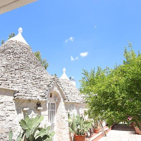 הוילה מונופולי Trulli Tauro Country House Con Idromassaggio מראה חיצוני תמונה